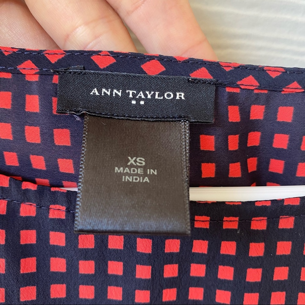 ANN TAYLOR Two Sided Long Sleeve Scoop Neck Blouse - Picture 2 of 7